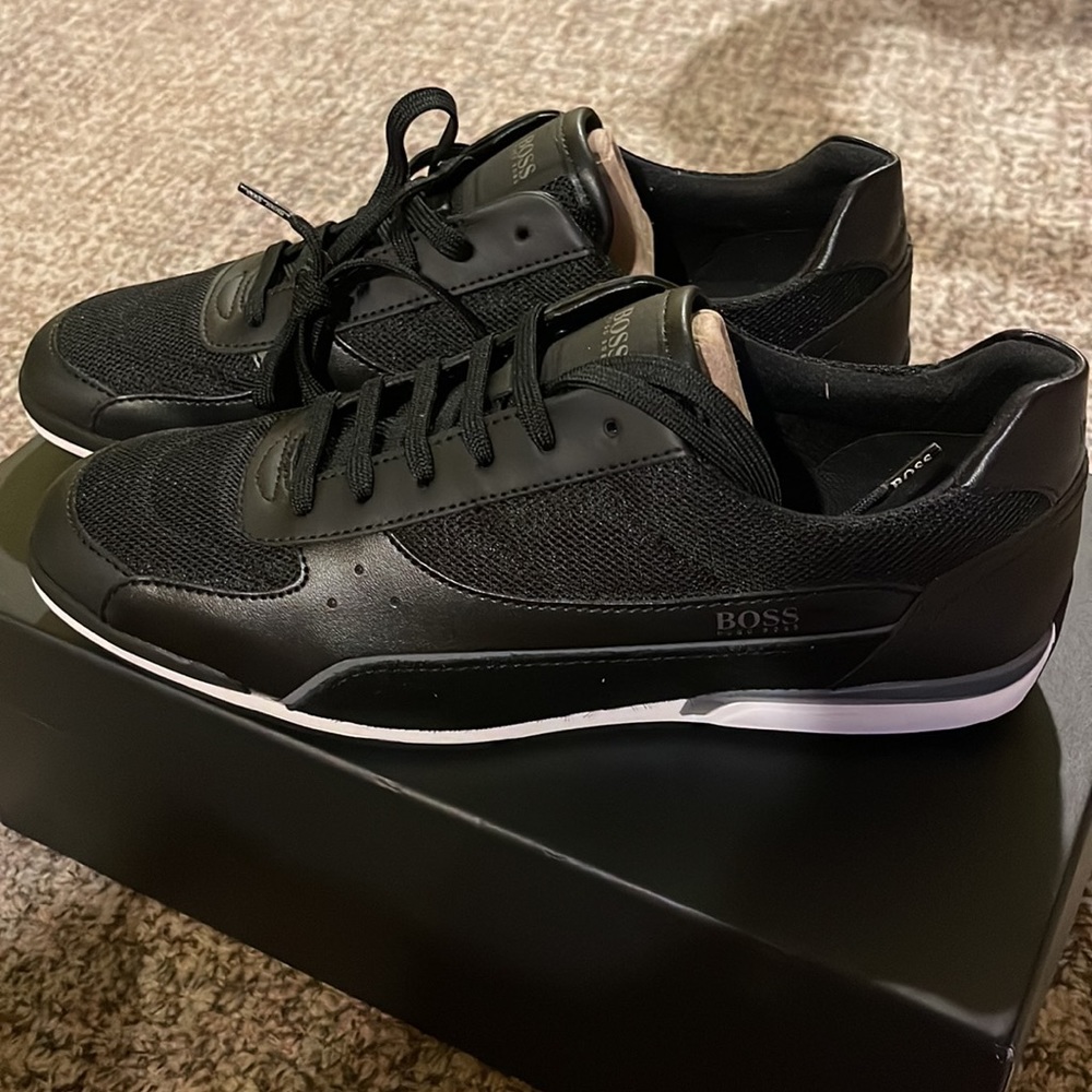 Hugo Boss Mens Sneakers US size 8 - Picture 2 of 3